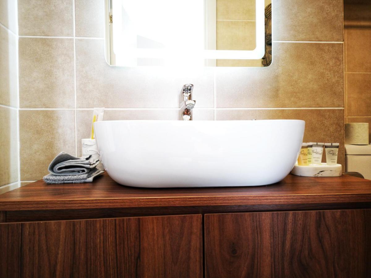 E14, Forest View Apartments, Deposit Required To Confirm Booking Kololi Esterno foto