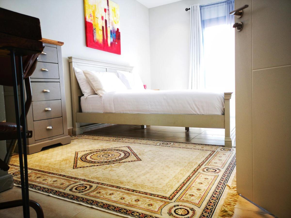 E14, Forest View Apartments, Deposit Required To Confirm Booking Kololi Esterno foto